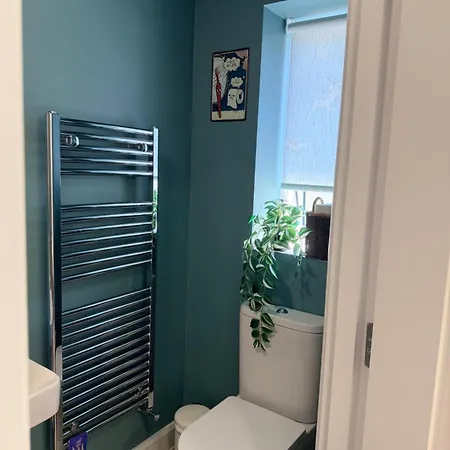 Double Ensuite Room, *