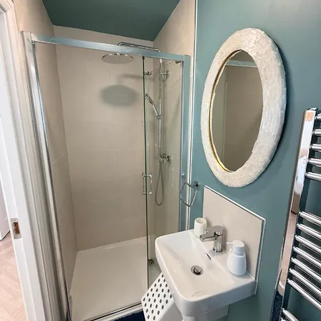 Double Ensuite Room, Bray