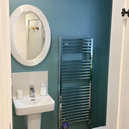 Double Ensuite Room, * Bray